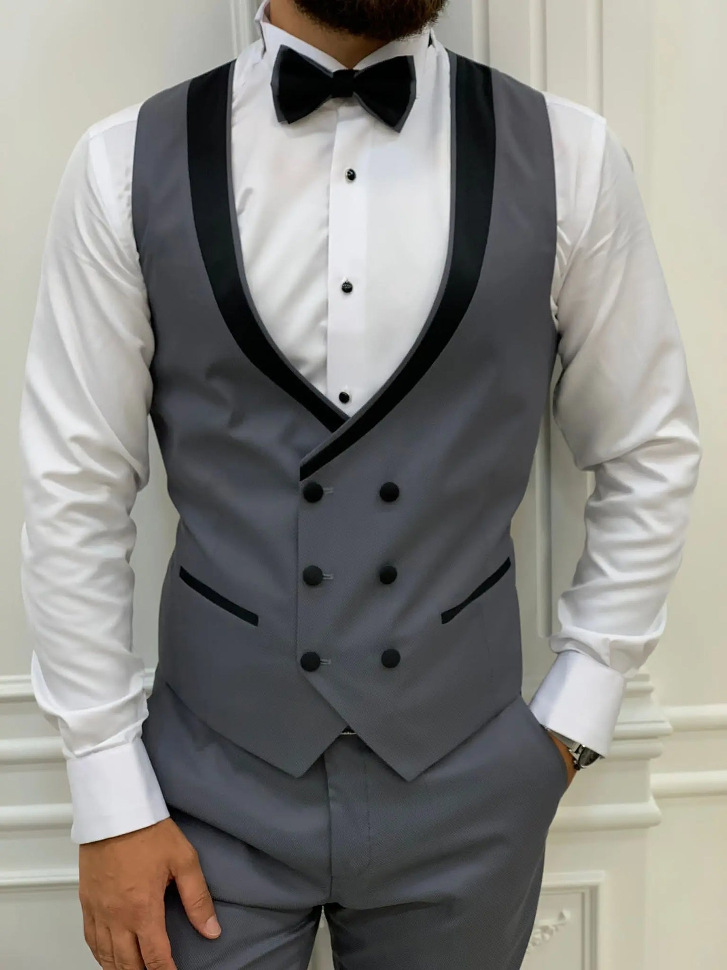 Ventura Gray Slim Fit Peak Lapel Tuxedo – Elevate Your Formal Wardrobe - BRABION