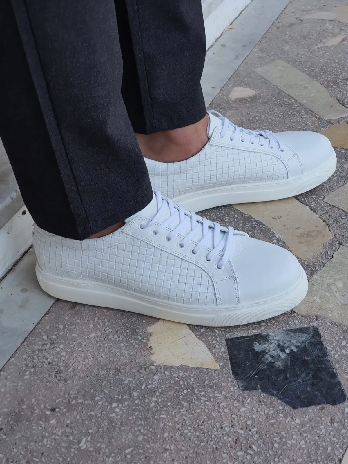 Montreal White Low-Top Sneakers - BRABION