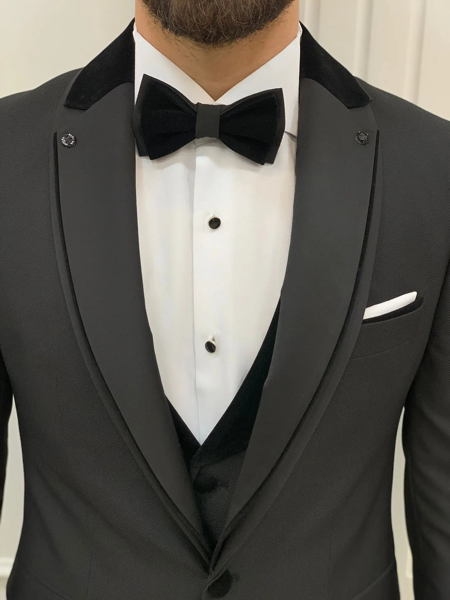 Glendale Black Slim Fit Velvet Satin Shawl Lapel Tuxedo - BRABION
