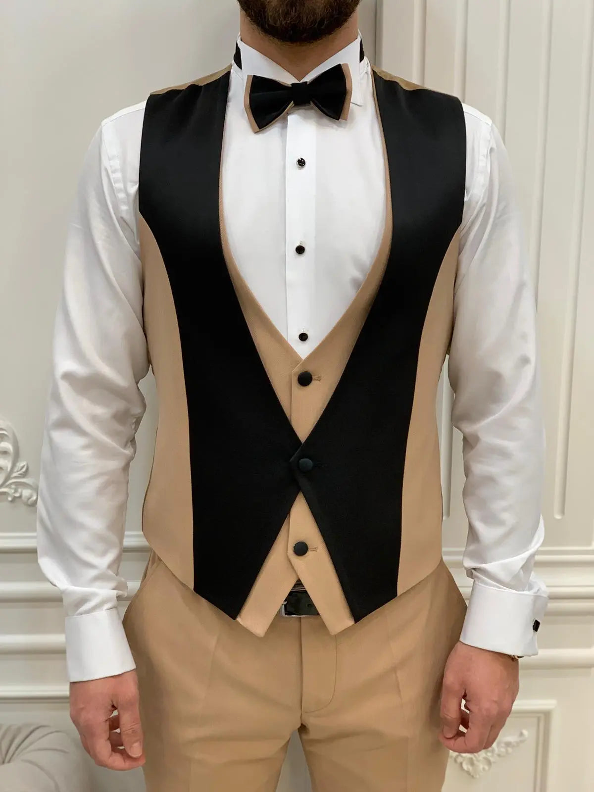 Eden Gold Slim Fit Peak Lapel Tuxedo for Modern Gentlemen - BRABION