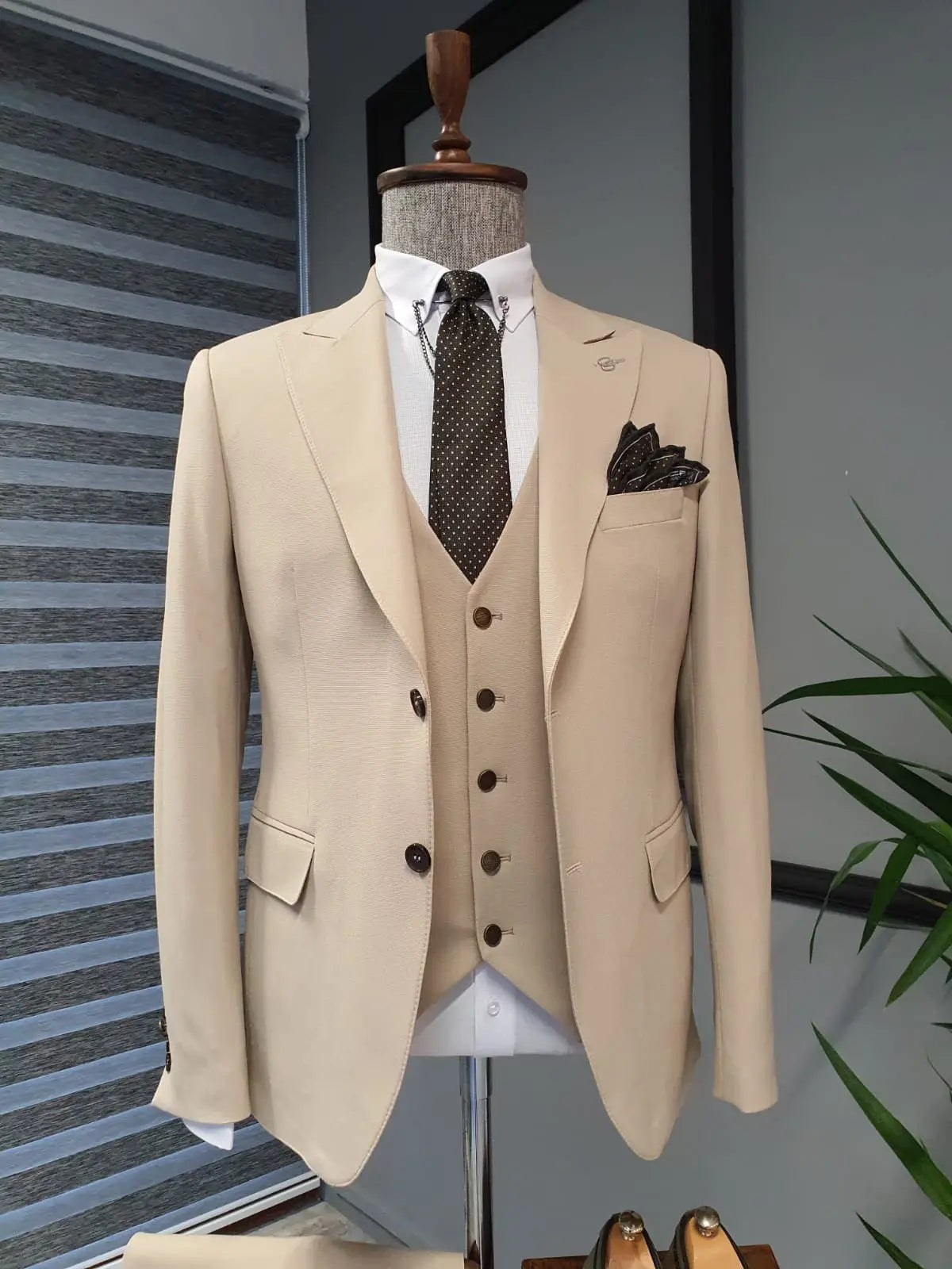 Bristol Beige Slim Fit Cotton Suit - Versatile Elegance for Every Occasion brabion