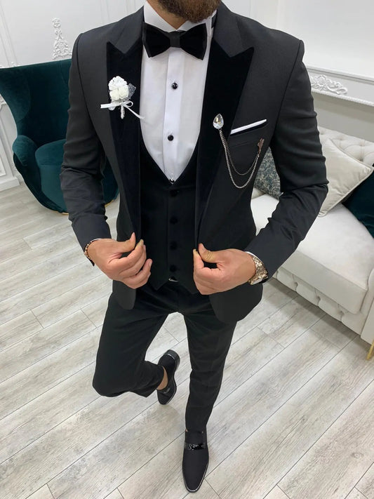 Molalla Black Velvet Peak Lapel Tuxedo: Perfect Elegance for Formal Occasions - BRABION