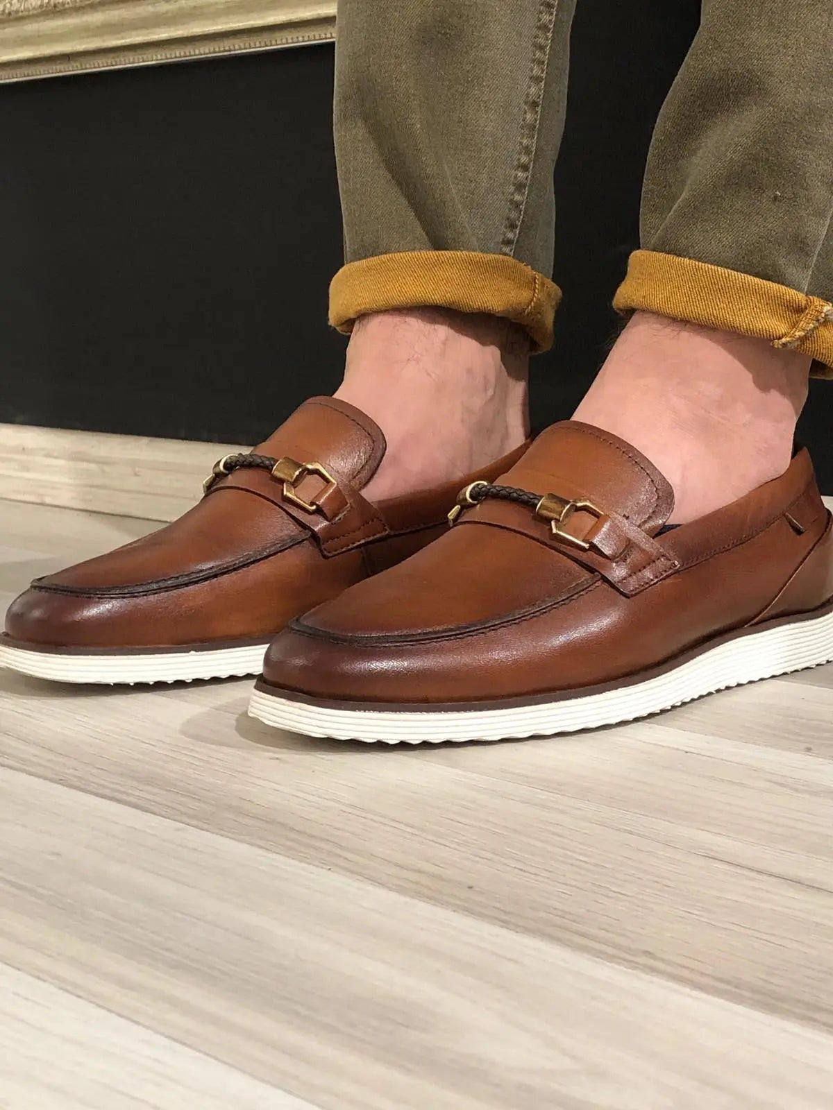 Heritage Buckle Detail Tan Loafers - BRABION