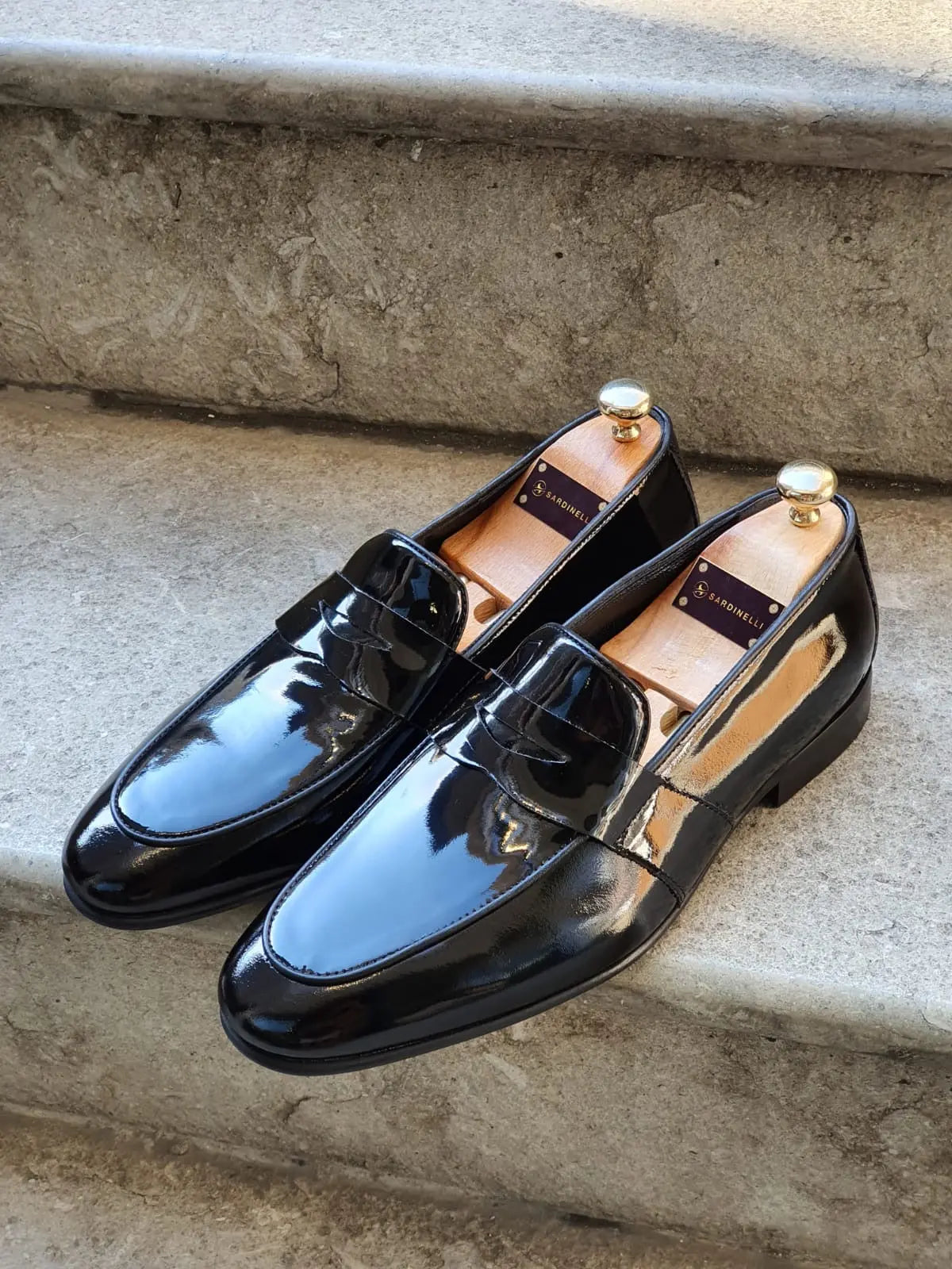 Henderson Black Buckle Loafers - Effortless Elegance - BRABION