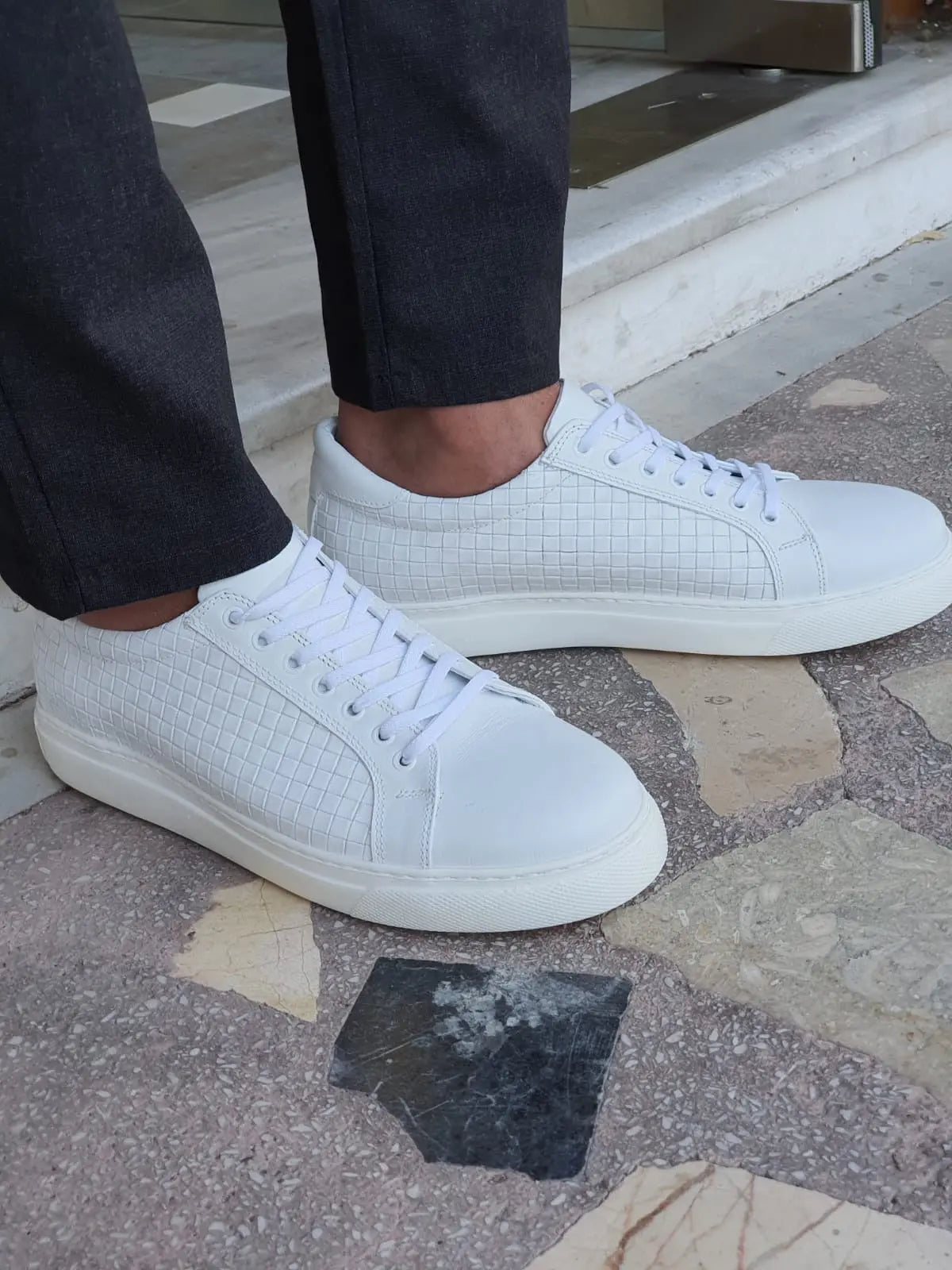 Montreal White Low-Top Sneakers - BRABION