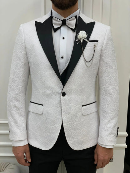 Caesar White Slim Fit Peak Lapel Floral Patterned Tuxedo - BRABION