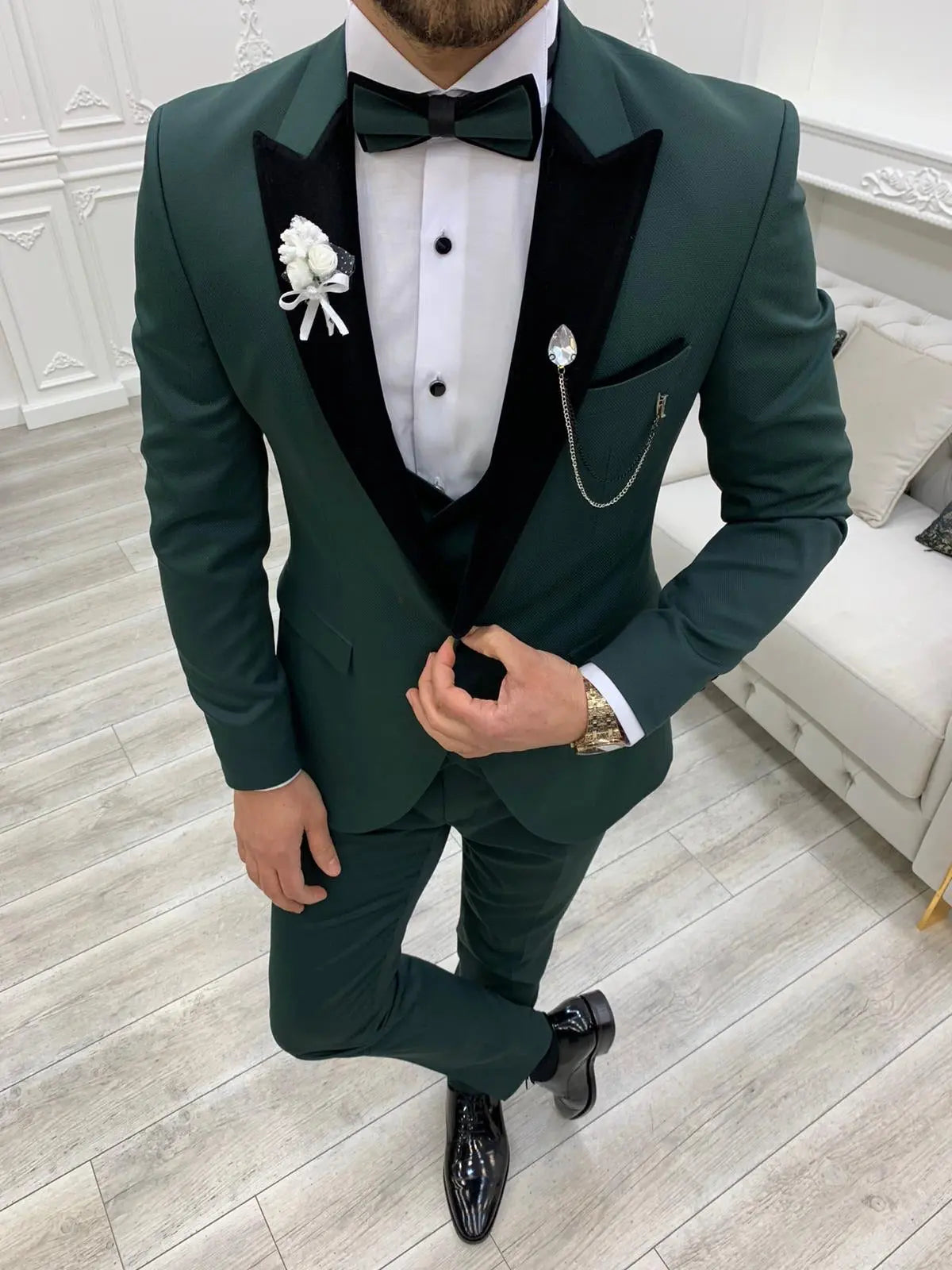 Royal Green Slim Fit Velvet Peak Lapel Tuxedo - BRABION