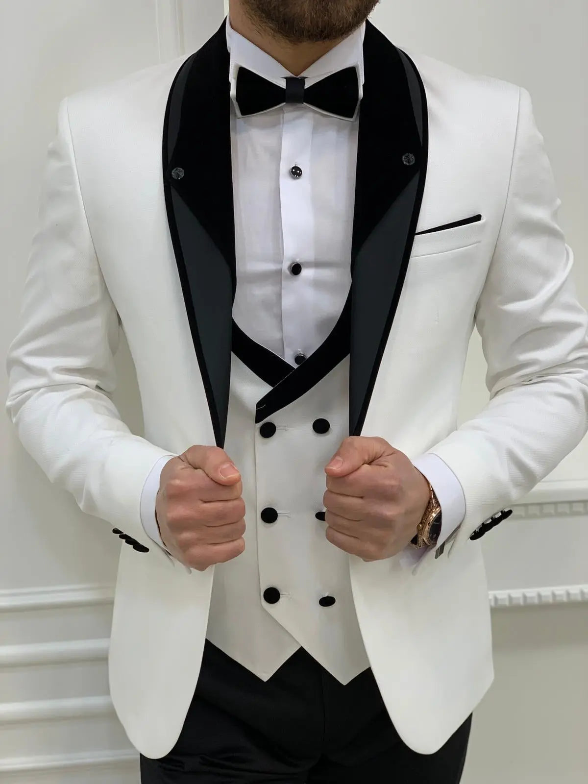 Austin White Slim Fit Shawl Lapel Tuxedo - Elevate Your Formal Look - BRABION