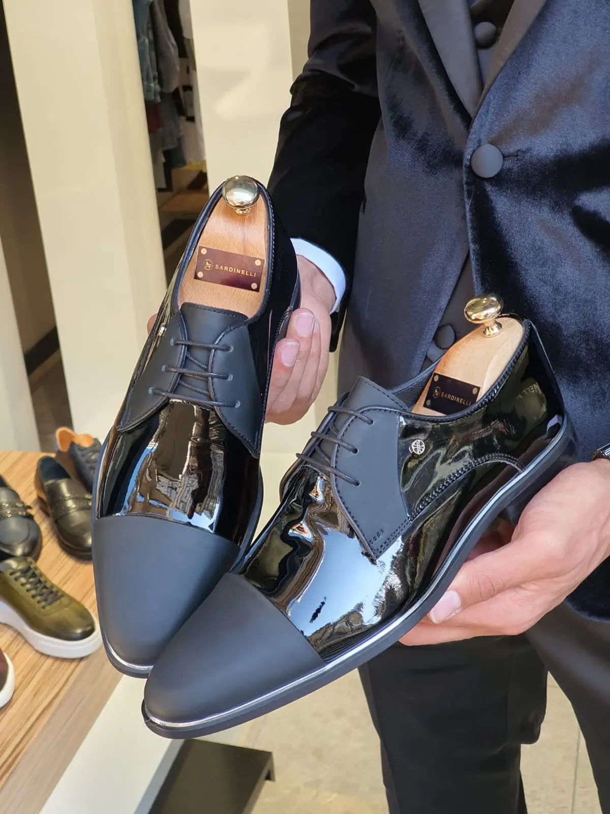Fort Worth Black Cap Toe Laced Blucher - Elegant Leather Shoes - BRABION