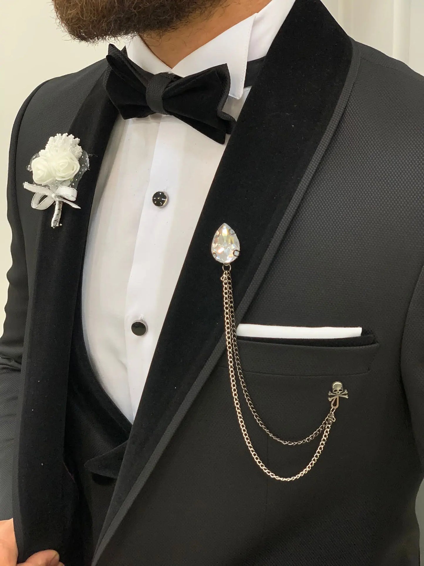 Wilson Black Velvet Shawl Lapel Tuxedo - Elevate Your Formal Attire - BRABION