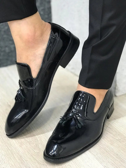 Ferrar Shine Black Loafer - Elegant Leather Footwear for Every Occasion - BRABION