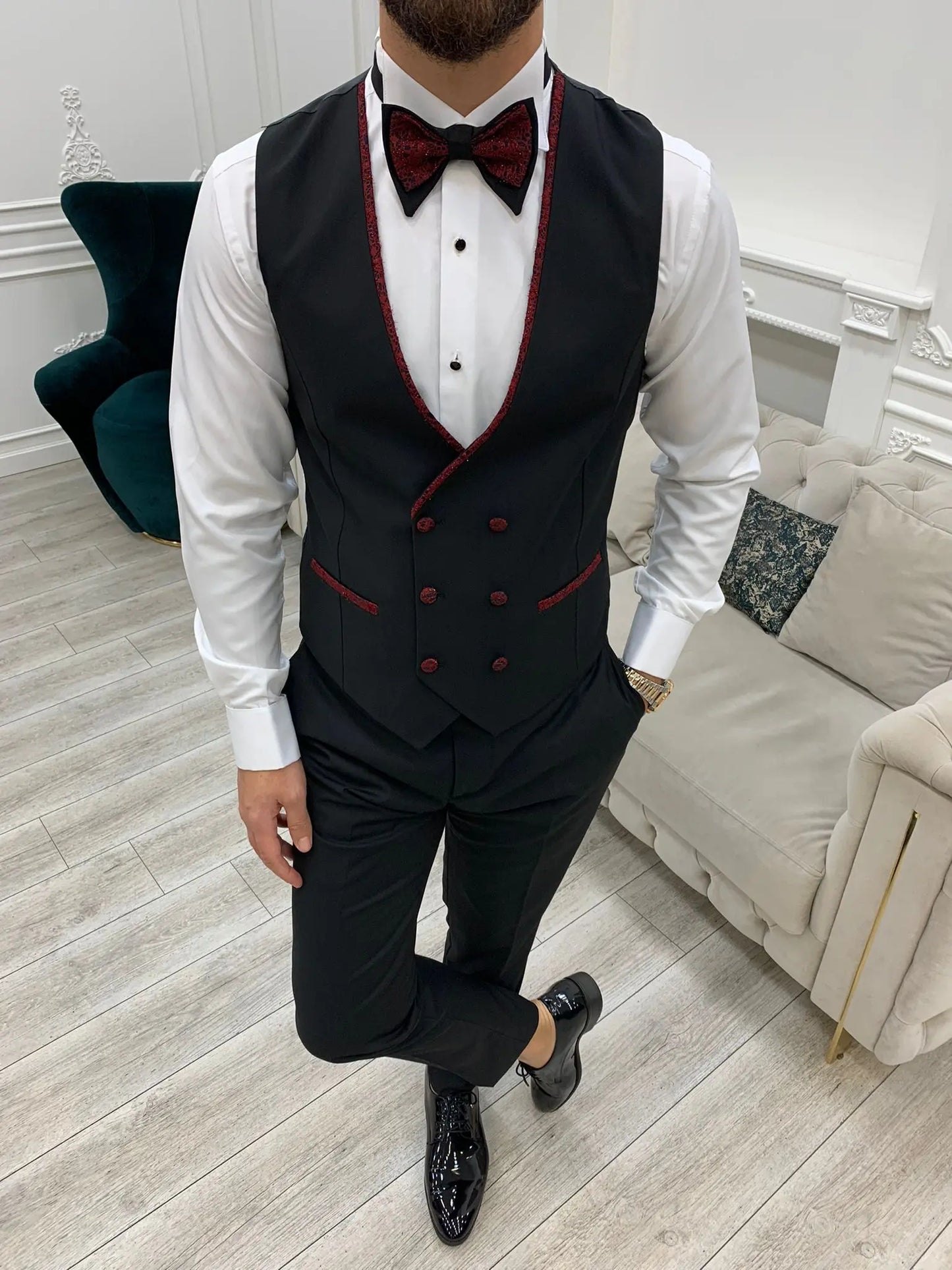 Caesar Red Slim Fit Peak Lapel Floral Patterned Tuxedo - BRABION