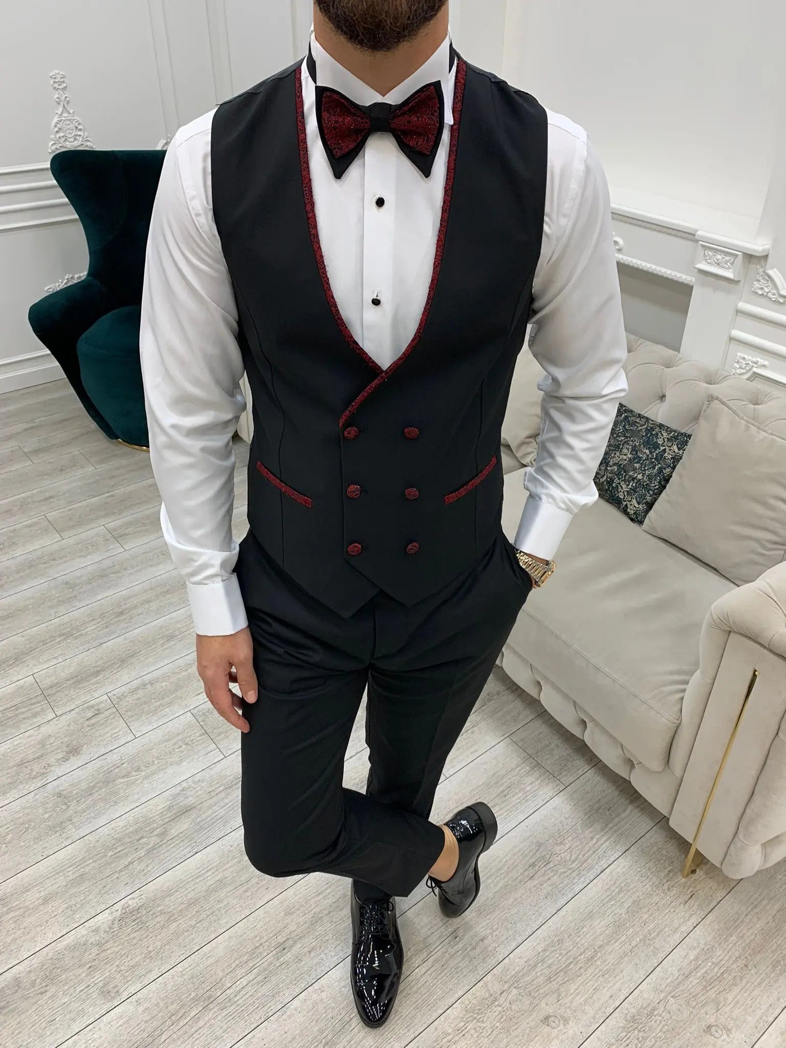 Caesar Red Slim Fit Peak Lapel Floral Patterned Tuxedo - BRABION