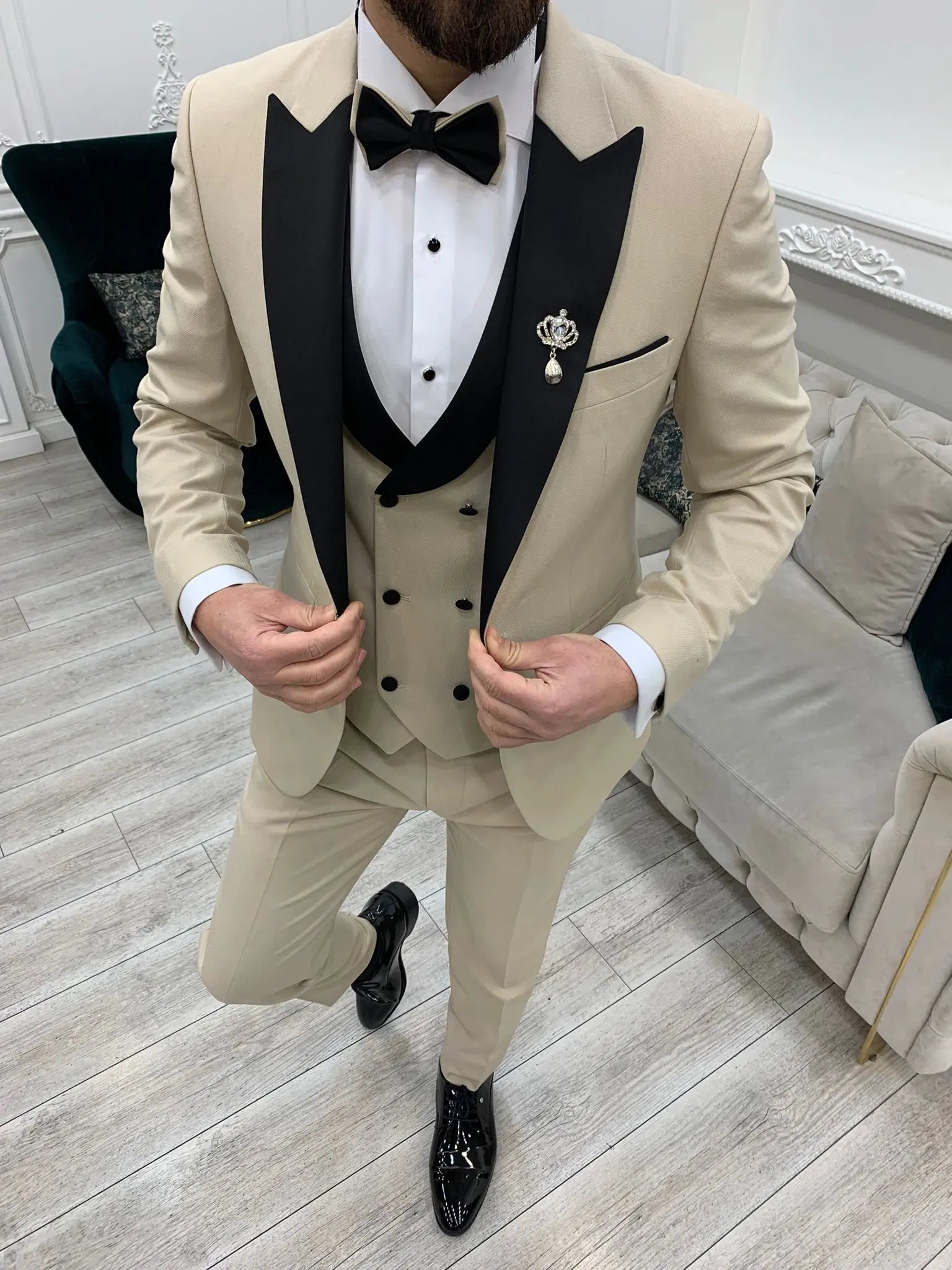 Eden Beige Slim Fit Peak Lapel Tuxedo - BRABION