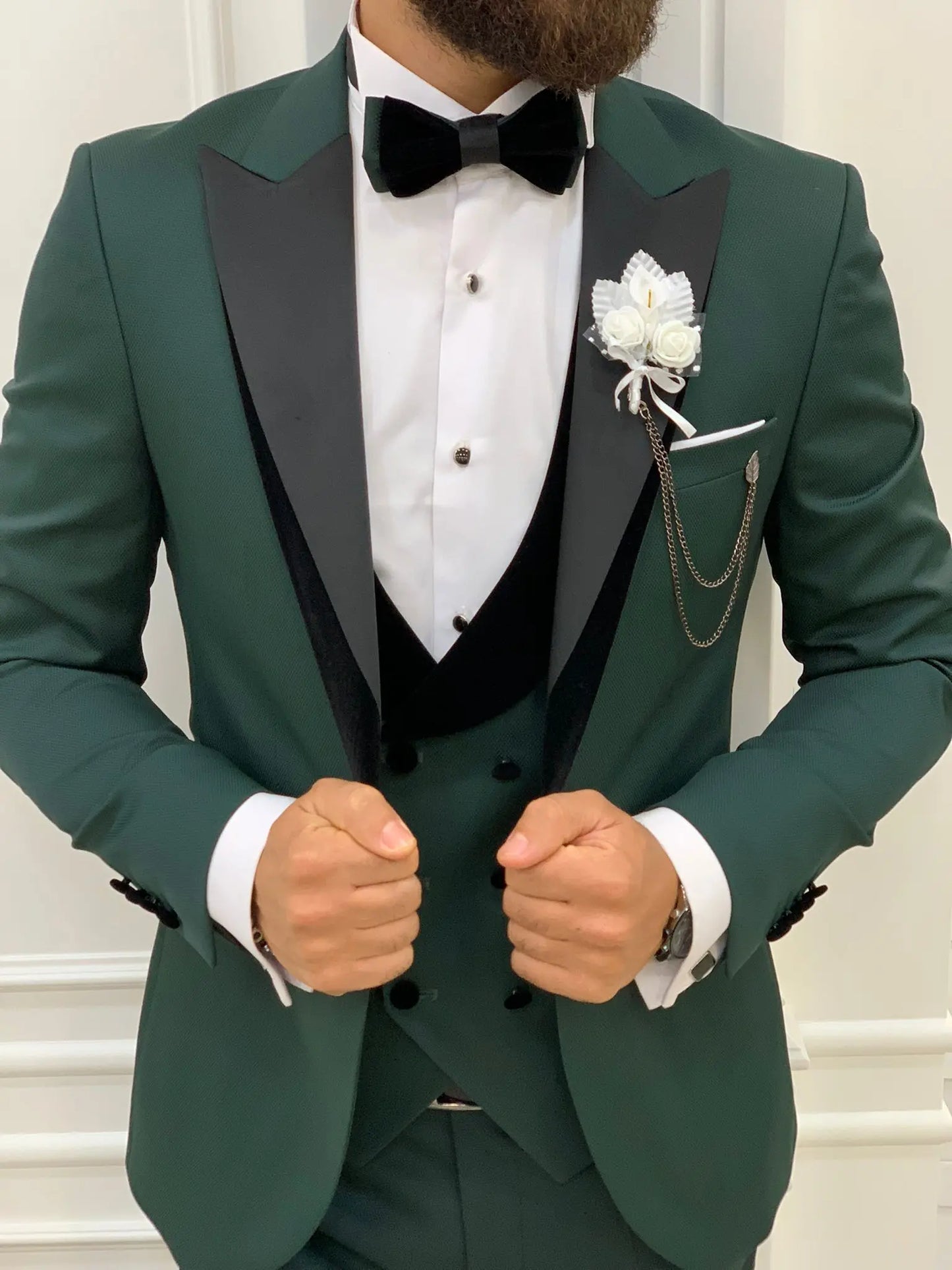 Infinite Green Slim Fit Velvet Peak Lapel Tuxedo - BRABION