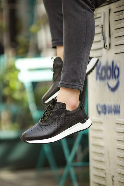 Romeo Eva Sole Black Sneakers - Elegance Meets Comfort - BRABION
