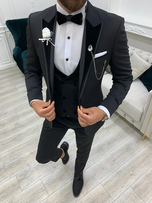 Wilson Black Velvet Shawl Lapel Tuxedo: The Ultimate Formalwear Statement - BRABION