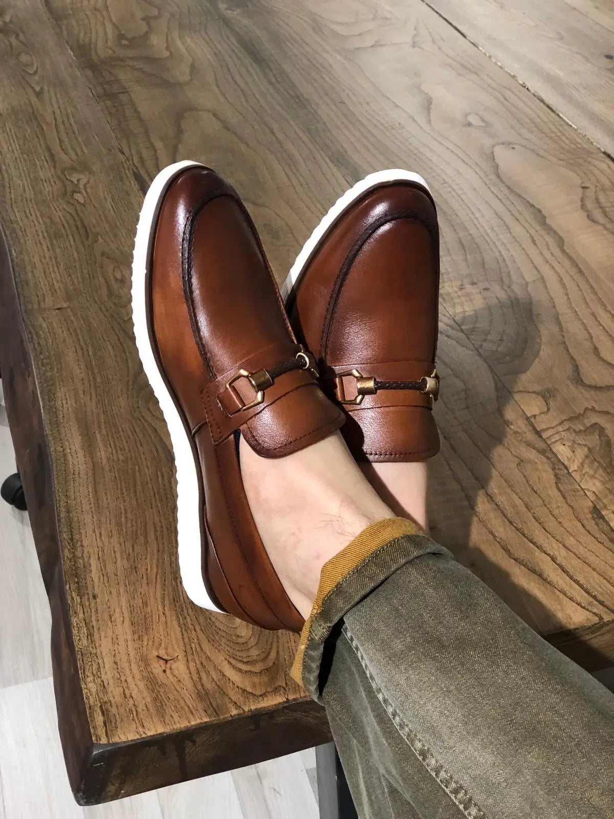 Heritage Buckle Detail Tan Loafers - BRABION