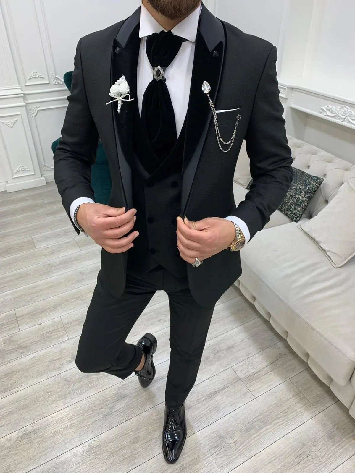 Forte Black Slim Fit Velvet Peak Lapel Wedding Suit - BRABION