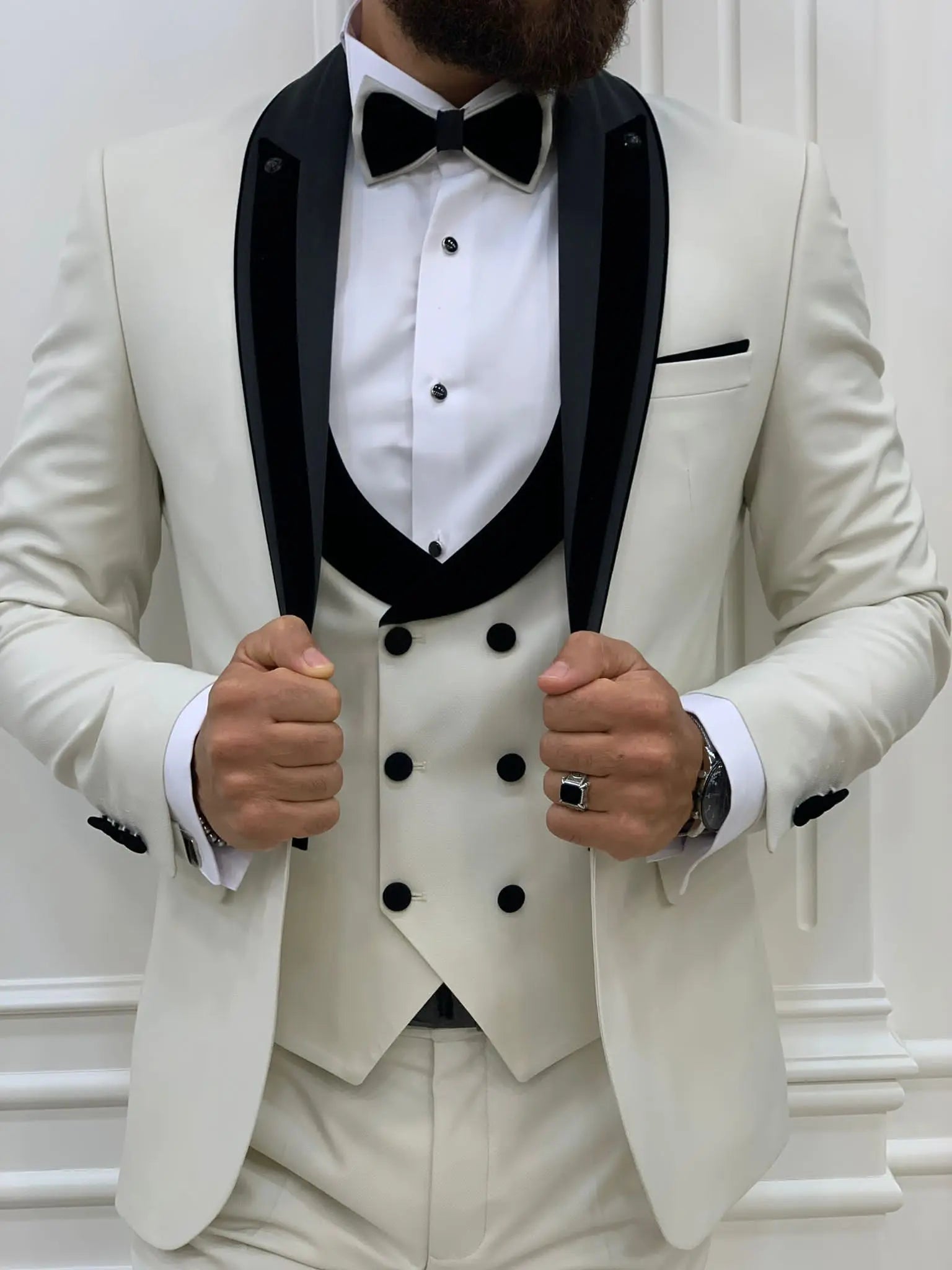 Ventura White Slim Fit Shawl Lapel Tuxedo - BRABION