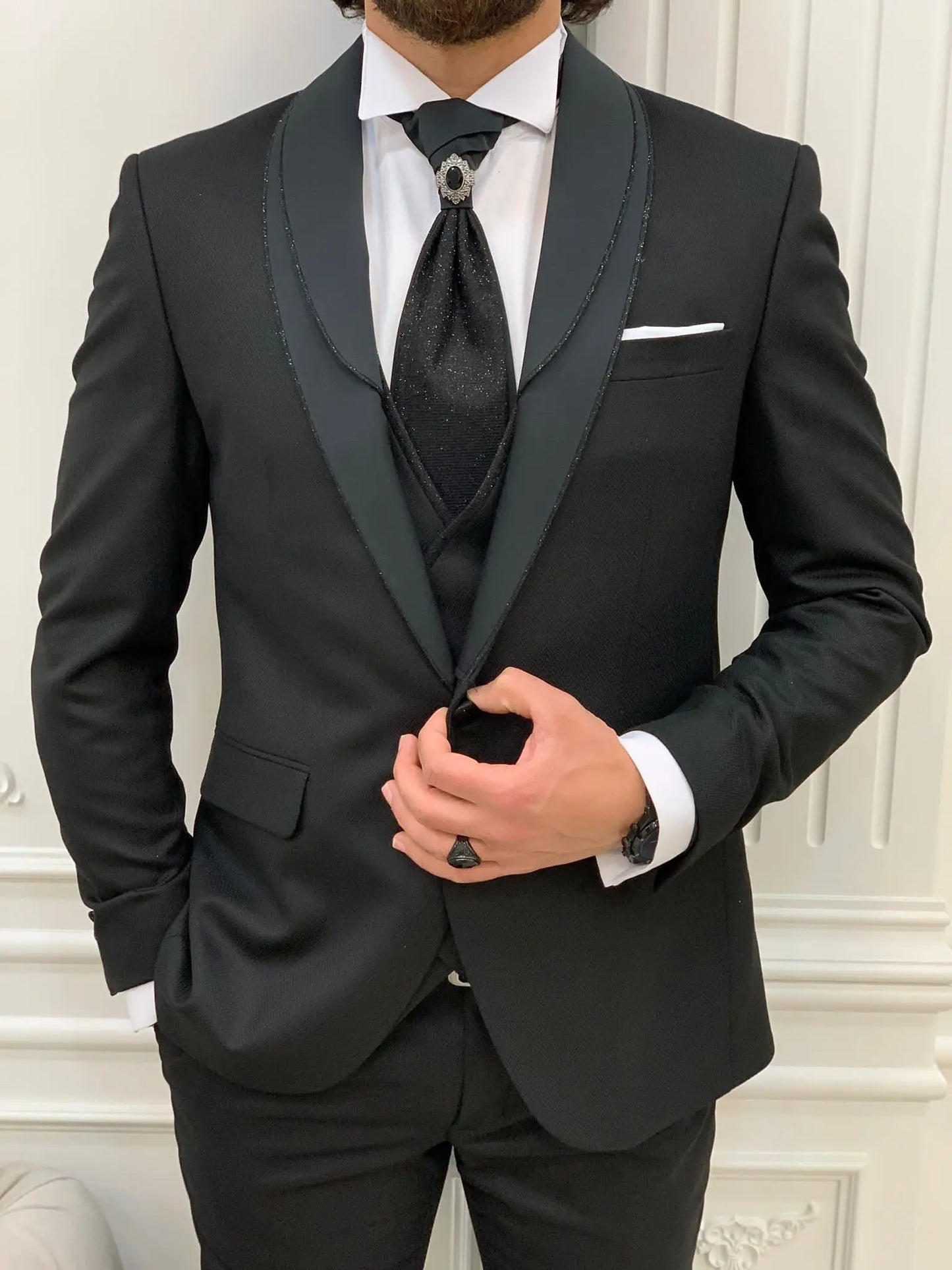 Forte Black Slim Fit Shawl Lapel Wedding Suit - BRABION