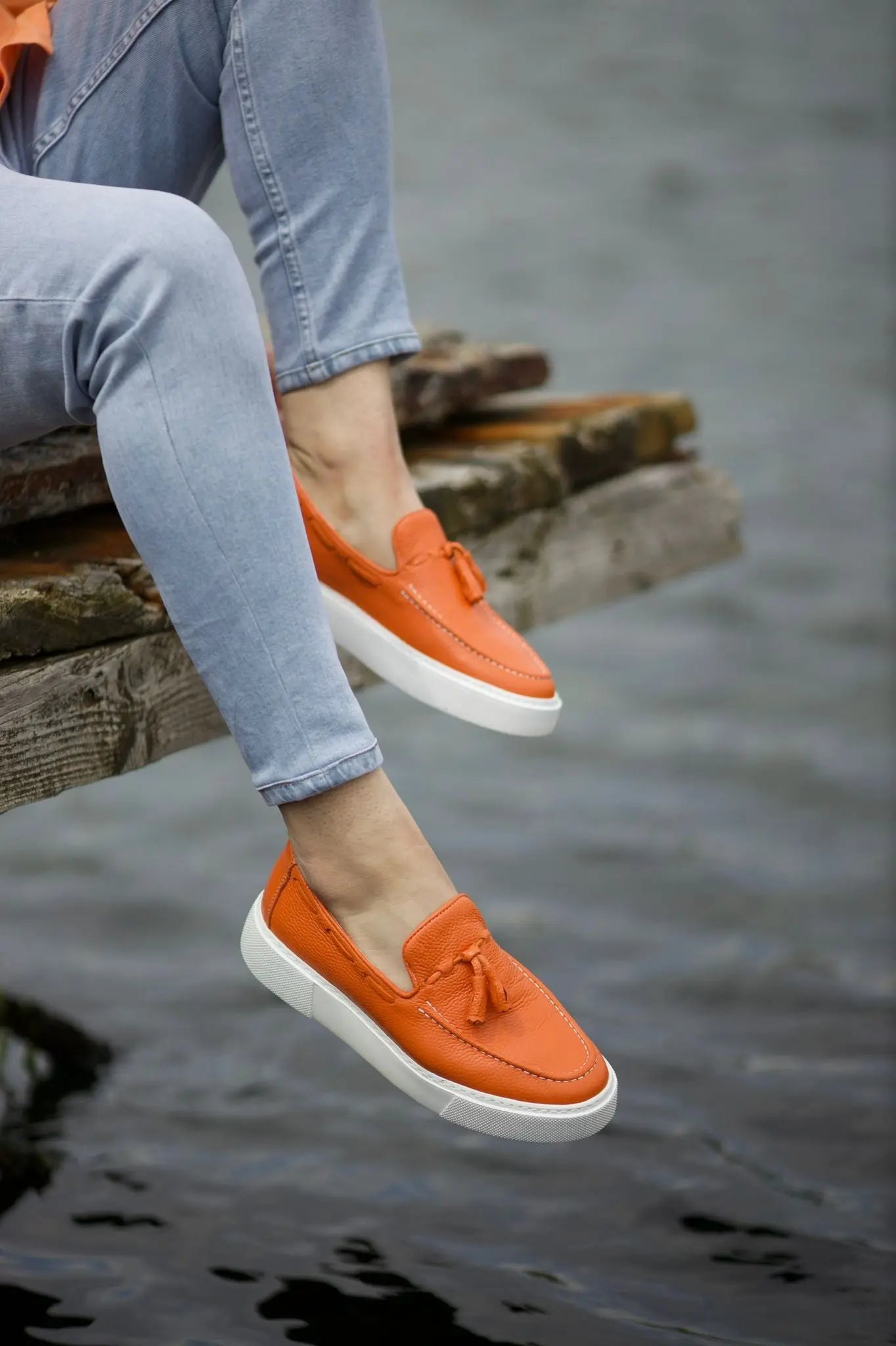 Prince Leather Tassel Detail Shoes - BRABION