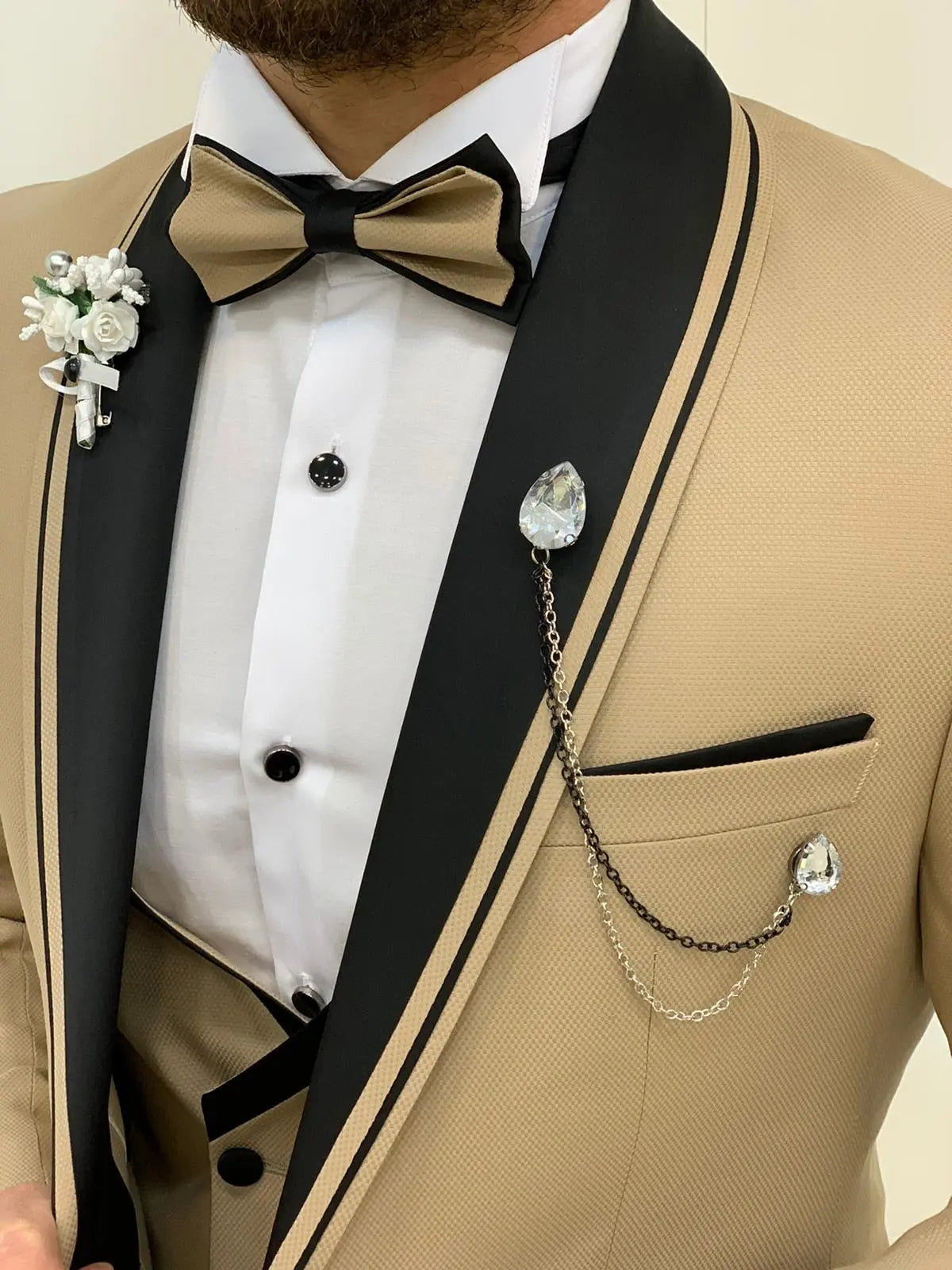 Napoli Gold Slim Fit Shawl Lapel Tuxedo - Elevate Your Formal Look - BRABION