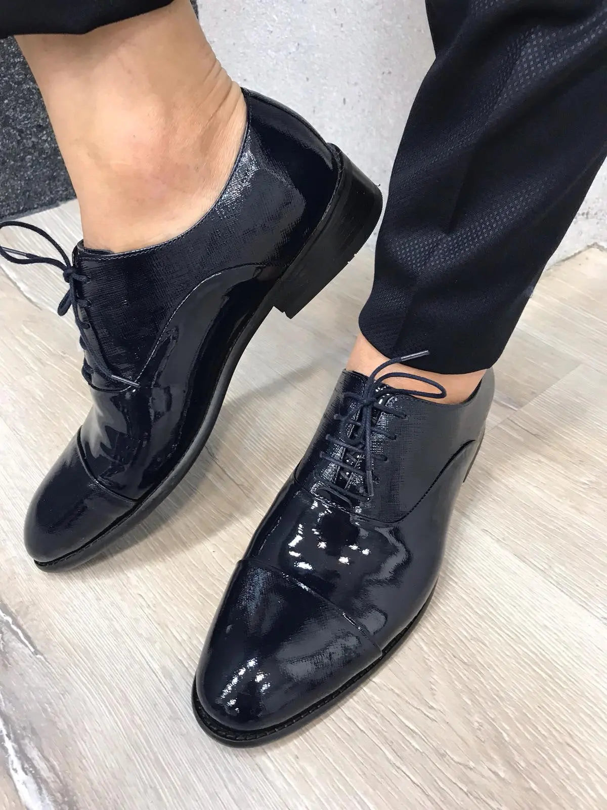 Ferrar Shine Navy Loafer - Elegant Leather Shoes for Any Occasion - BRABION