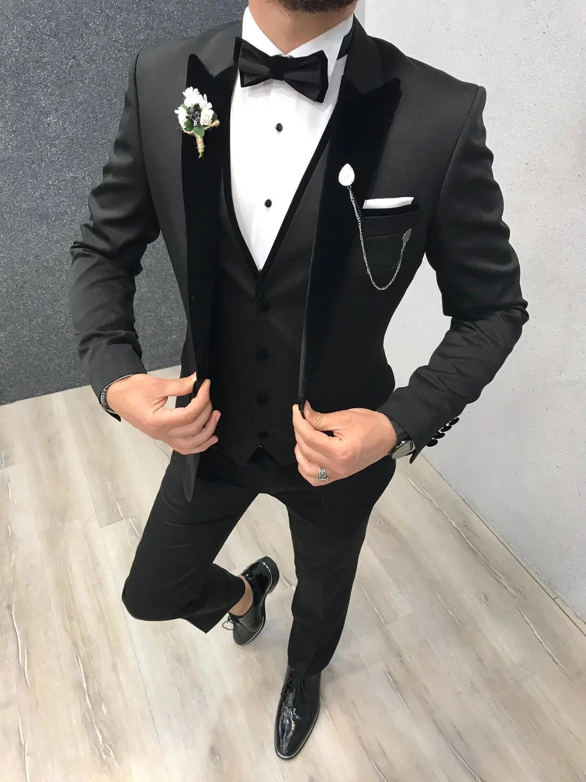 Infinite Royal Black Velvet Tuxedo – Luxurious Slim Fit for Formal Occasions - BRABION