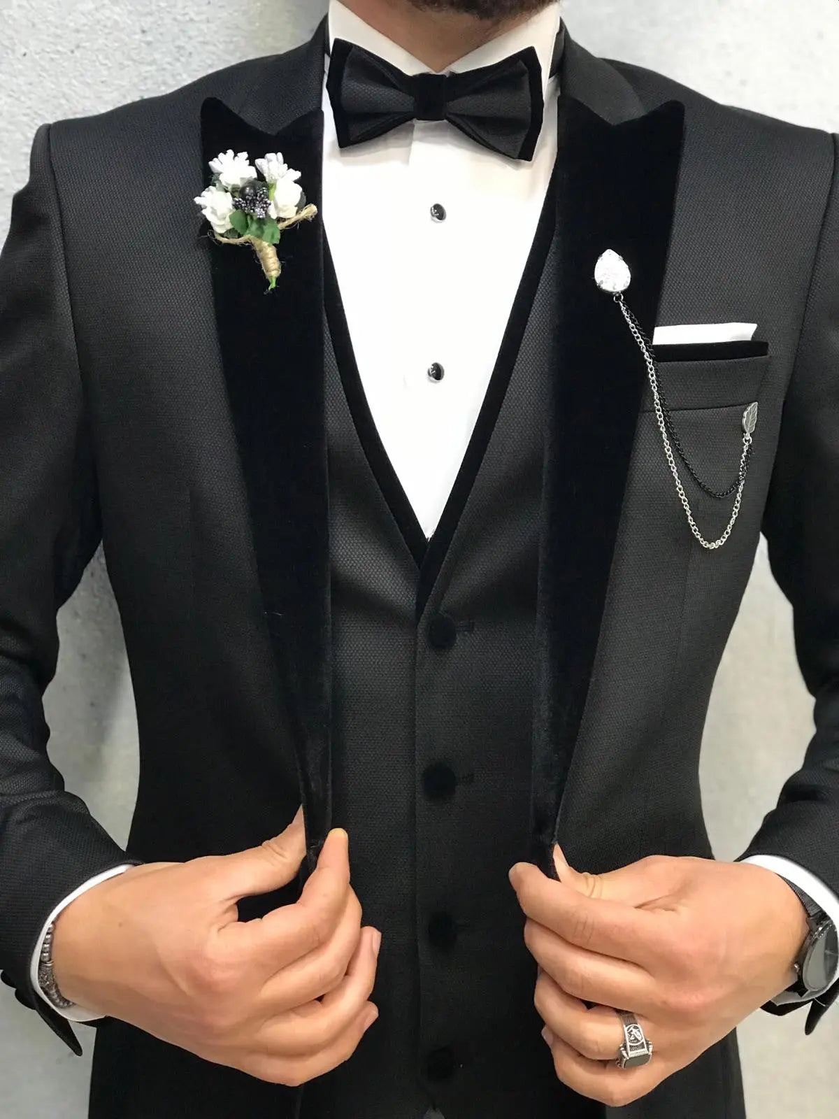 Infinite Royal Black Velvet Tuxedo – Luxurious Slim Fit for Formal Occasions - BRABION